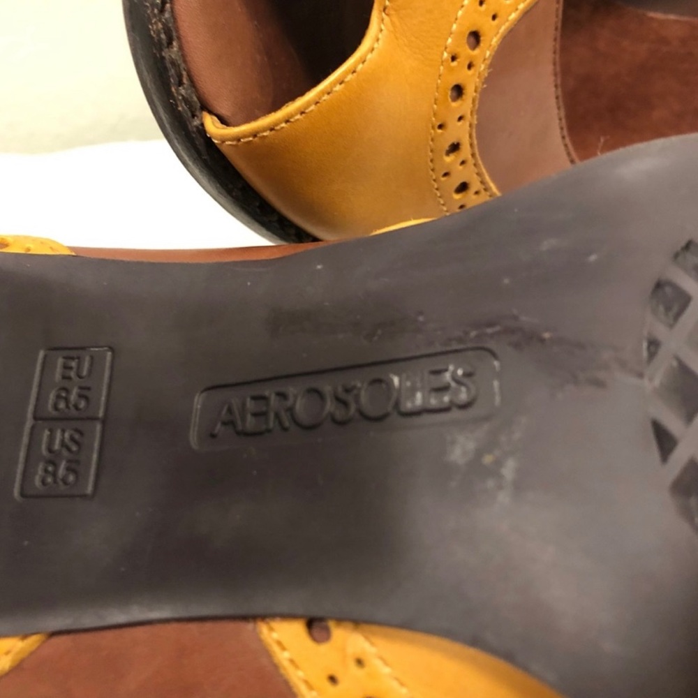 AEROSOLES Lapel Peep Toe Wingtip Pumps size 8.5 Mary Jane Style - Picture 5 of 9